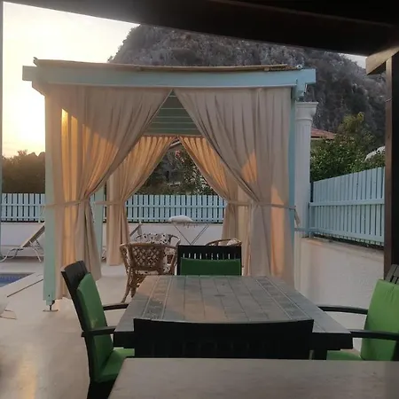 Ebruli Homes Feriehus *